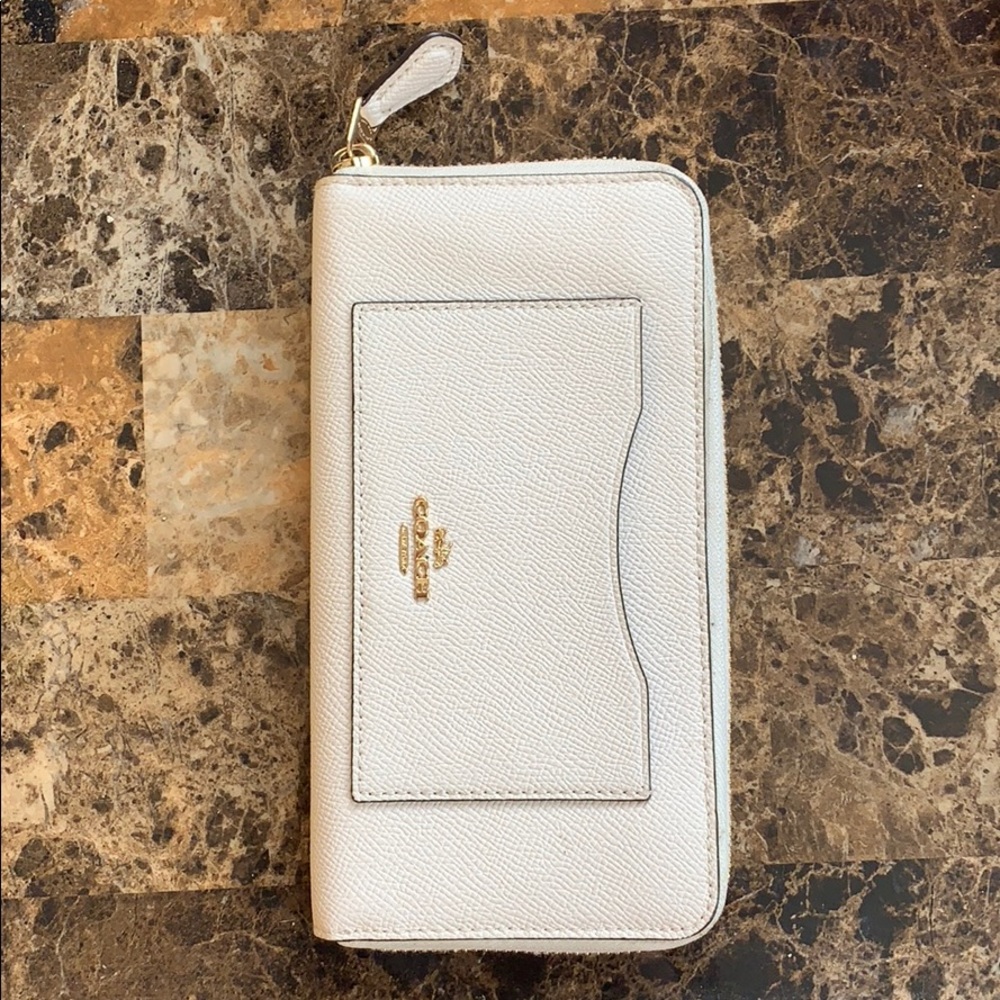 Off white coach wallet